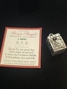 Ganz‎ Christmas Triple Angels Prayer Box Charms Womens Sz OS Silver Metal Pewter